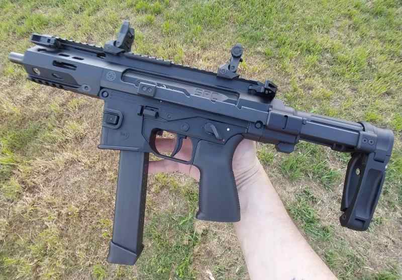 B&amp;T SPC9 PDW with brace