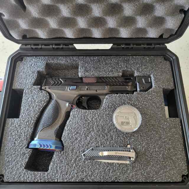 Smith &amp; Wesson M&amp;P 2.0 Metal HD Spec V