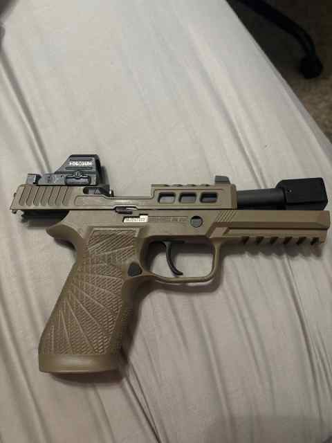 Sig P320 