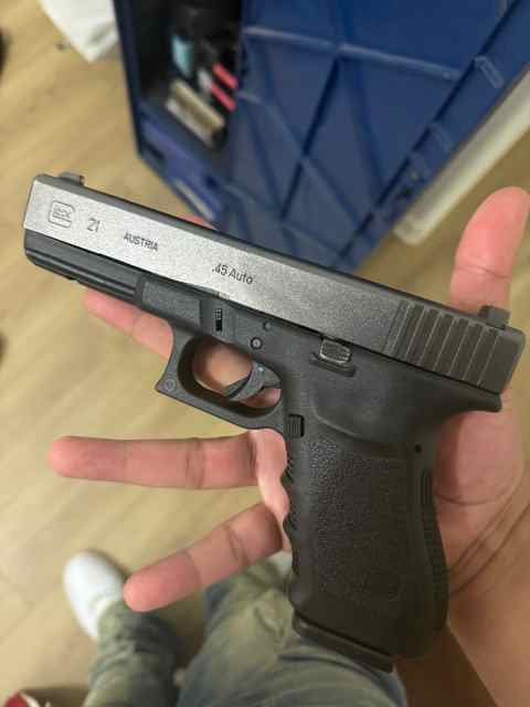 Gen 3 Glock 21 sell/trade $500
