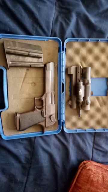 Israeli imi mkvii desert eagle 44 magnum 