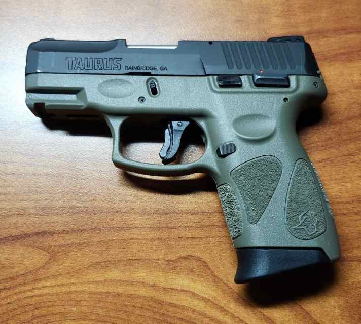 Taurus G2C .40 cal two tone