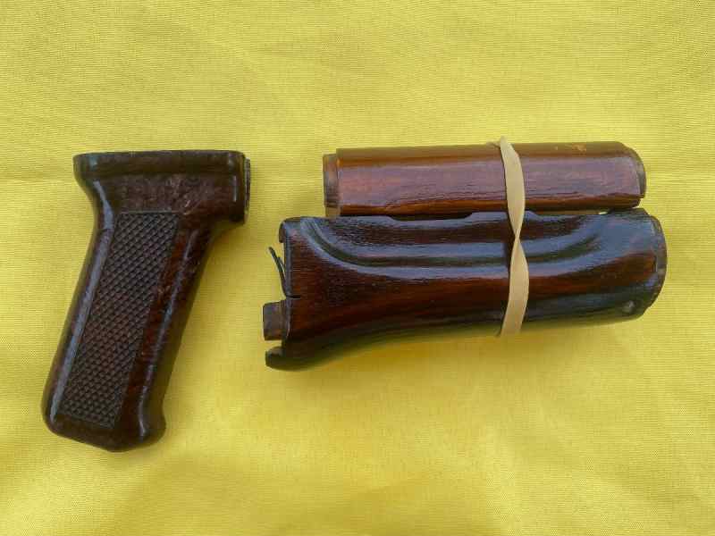 Russian Krinkov Handguard grip set wood AK47