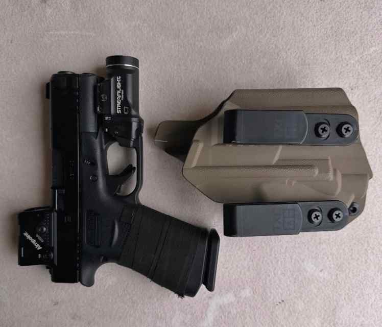 TXC Holster and Streamlight 43x
