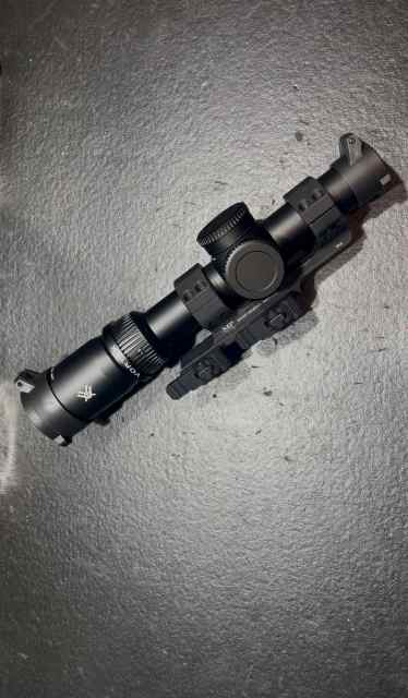 Vortex venom + midwest industries qd mount