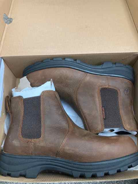 Work boots size 10 wide 