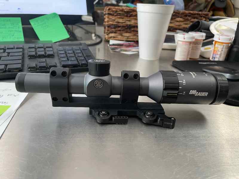 SigSauer Whiskey 5  1-5 x 20 with LaRue SPR 1.5