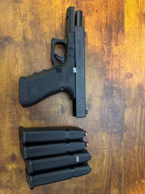 Glock 22