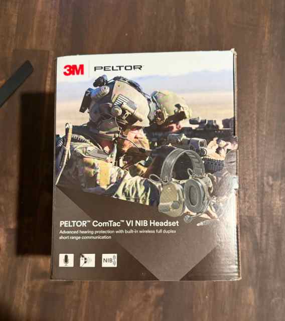 Peltor ComTac VI NIB