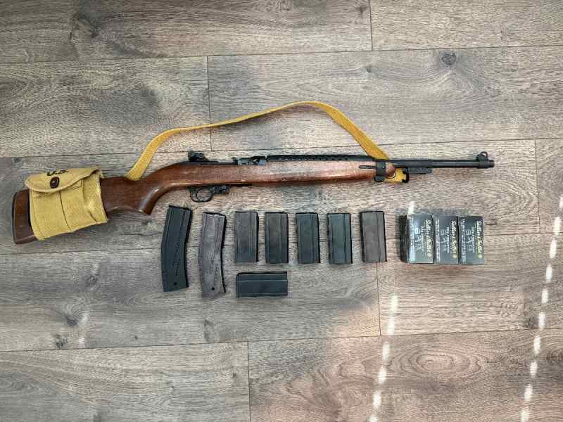 Universal M1 Carbine + Extras