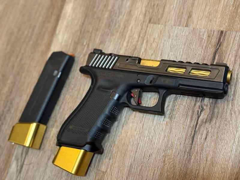 Glock 17mos