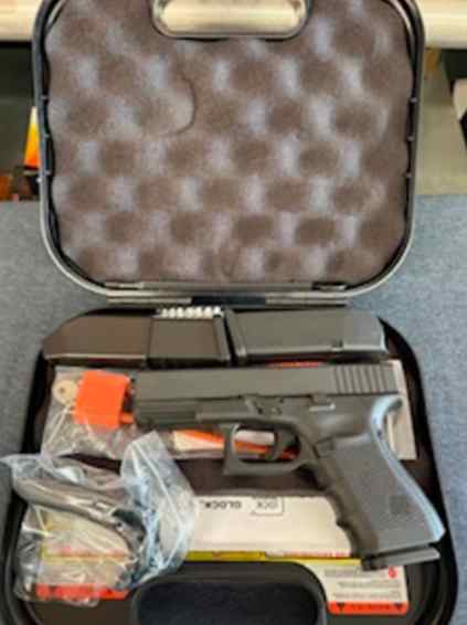Glock 19 Gen 4 Used.