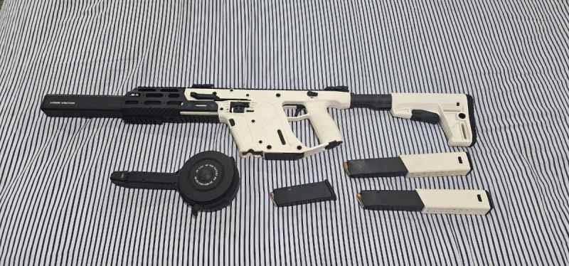 Kriss Vector  &quot;STILL AVAILABLE&quot;