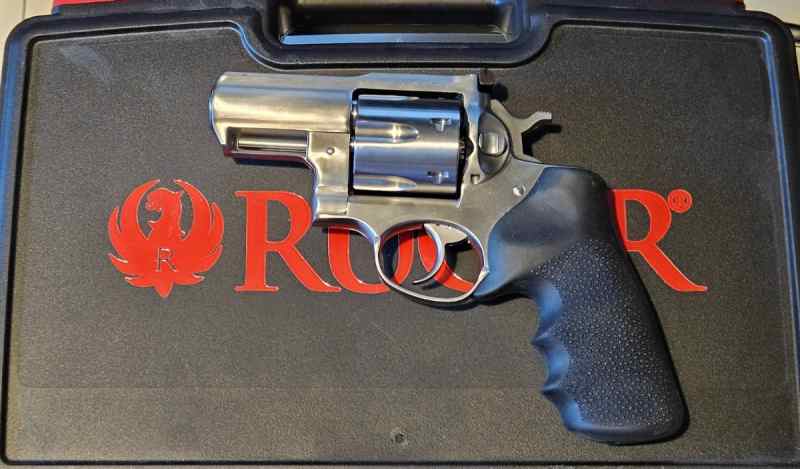 Ruger Super Redhawk Alaskan 44 Magnum 2&quot; Snubnose