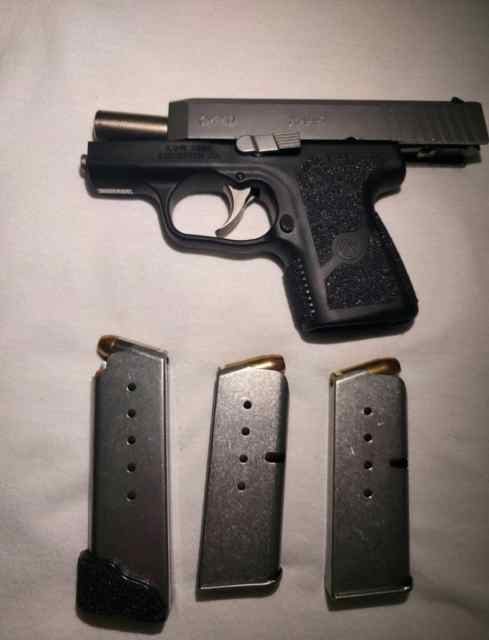 Kahr cm40 .40 caliber 