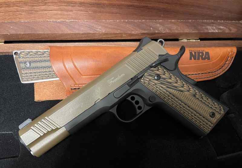 NRA 2018 “Gun of the Year” Kimber/Stag knife Set