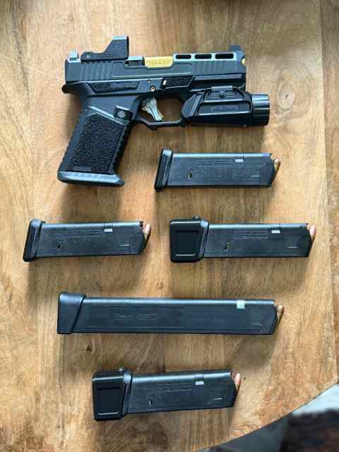 SCT Glock 19 clone