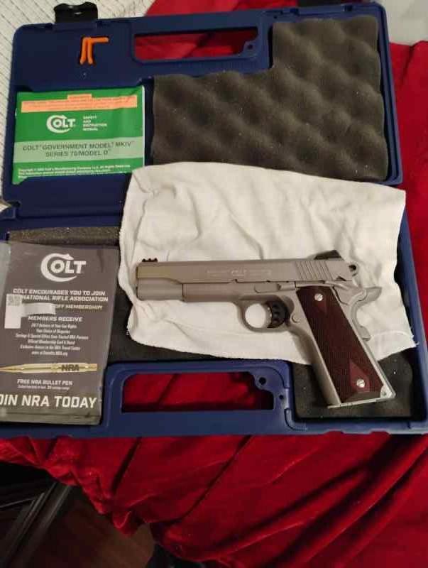 Colt 9mm competition 