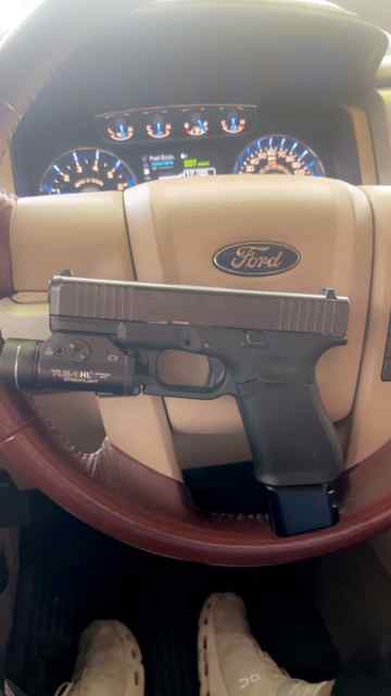 Glock 19